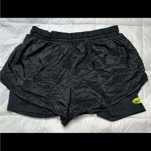 Nike Women's Icon Clash Tempo Luxe Running Shorts Size Xl